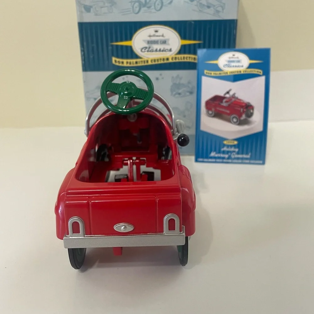 Hallmark Kiddie Car Classics 1950 Holiday Murray General and Crown in box
